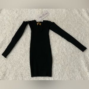 🆕 Black Off the shoulders sweater mini tube dress Size Small